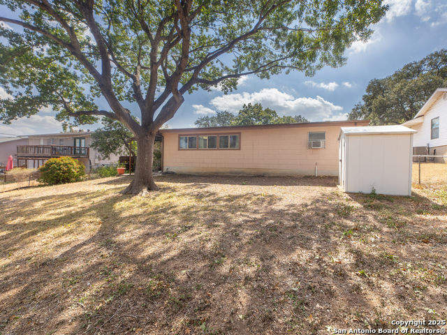 Image 26 of 31 For 3807 Palfrey St E