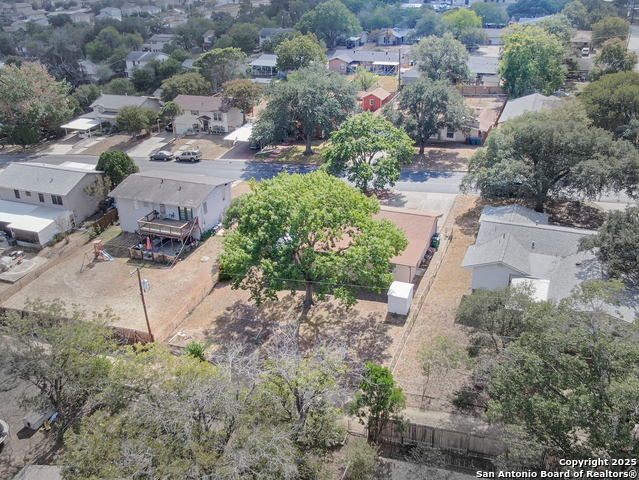 Image 28 of 31 For 3807 Palfrey St E