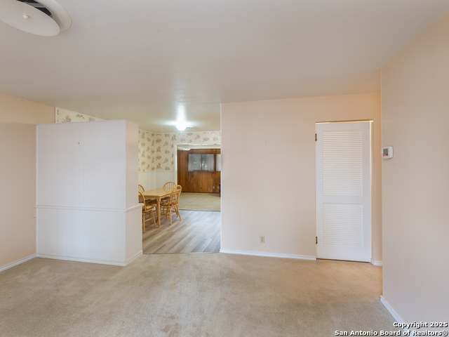 Image 7 of 31 For 3807 Palfrey St E