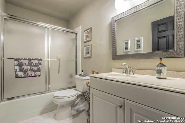 Listing photo id 15 for 11415 Whisper Dawn