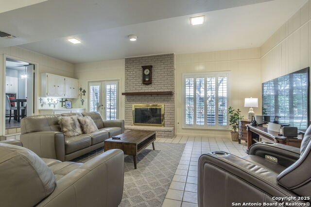 Listing photo id 2 for 11415 Whisper Dawn