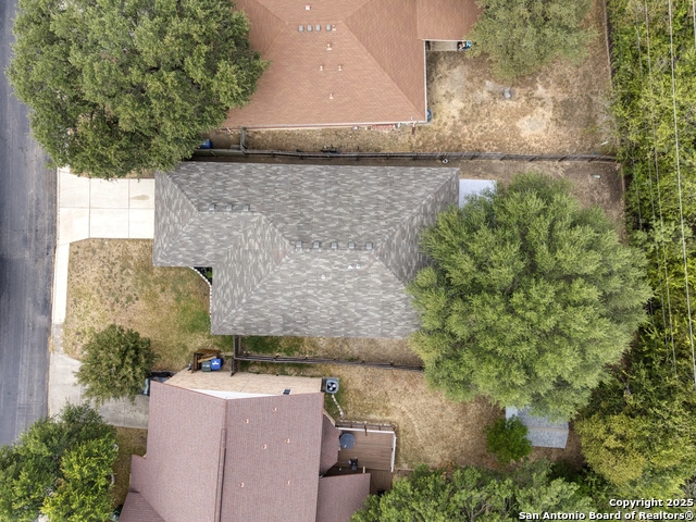 Image 28 of 33 For 7825 Sandpiper Park