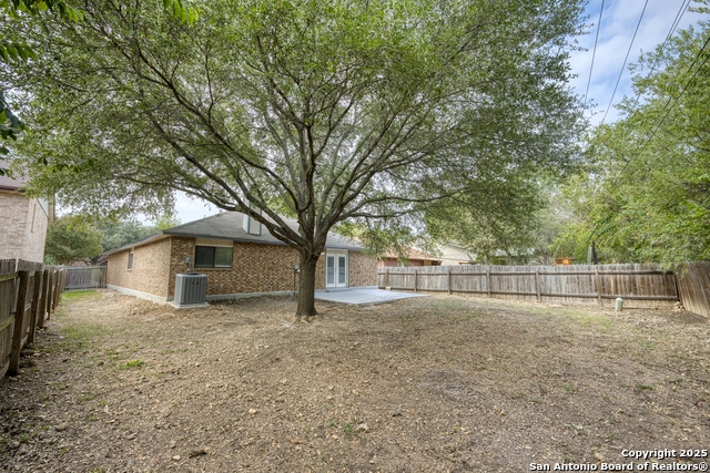 Image 5 of 33 For 7825 Sandpiper Park