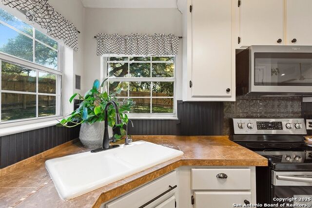 Image 13 of 37 For 204 Lake Park Loop