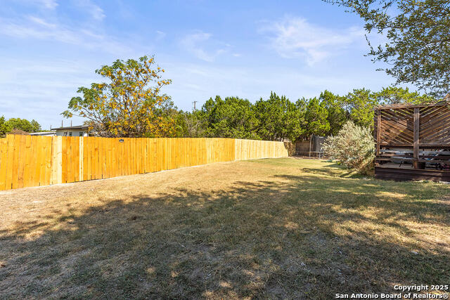 Image 30 of 37 For 204 Lake Park Loop