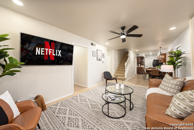 Image 10 of 39 For 8507 Rockmoor