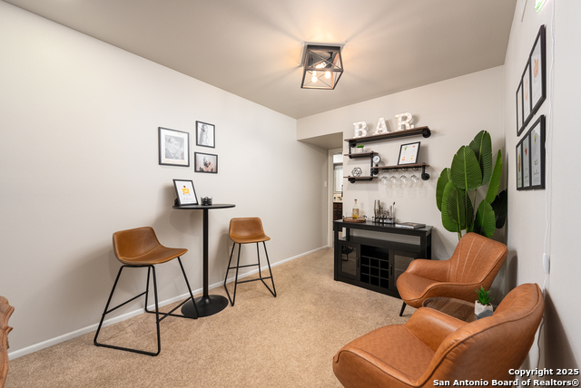 Image 20 of 39 For 8507 Rockmoor