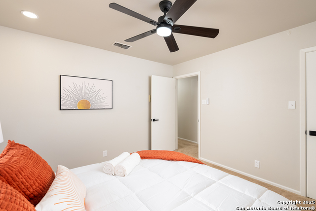 Image 34 of 39 For 8507 Rockmoor