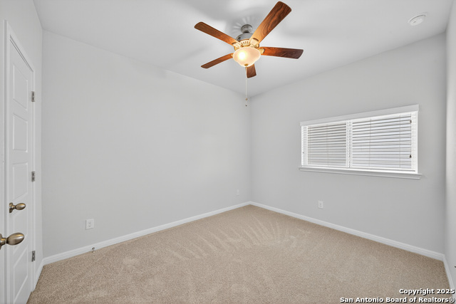 Image 28 of 37 For 11631 Troubadour