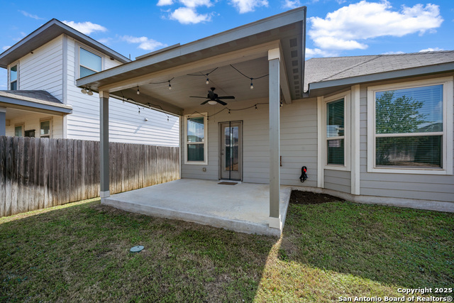 Image 33 of 37 For 11631 Troubadour