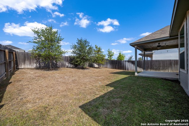 Image 34 of 37 For 11631 Troubadour