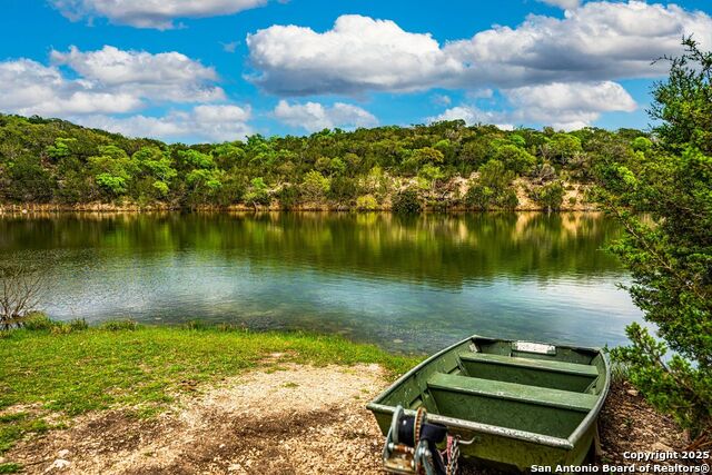 Image 40 of 44 For 0 Acorn Alley