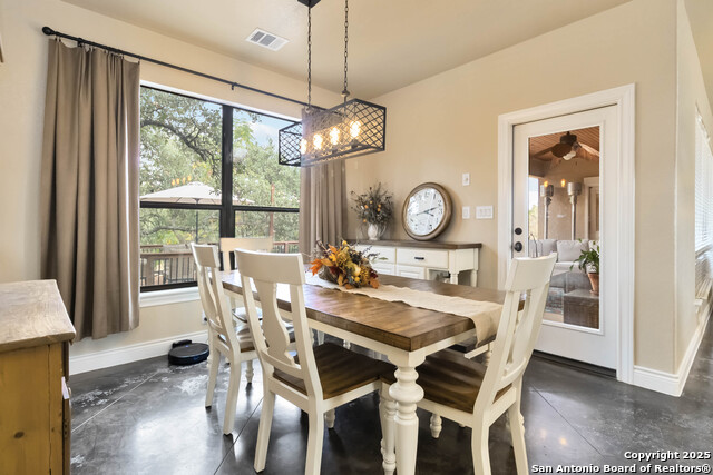 Listing photo id 16 for 1787 Mountain Spgs