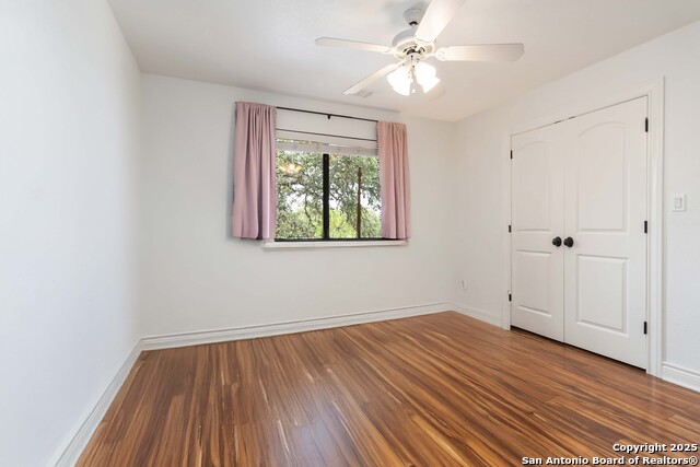 Listing photo id 28 for 1787 Mountain Spgs