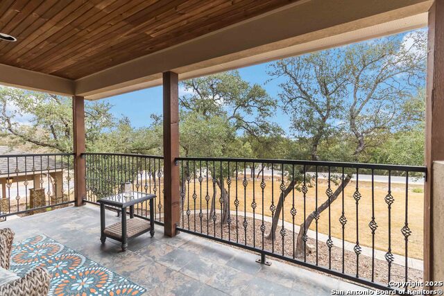 Listing photo id 30 for 1787 Mountain Spgs