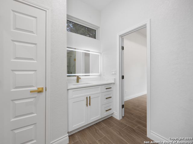 Image 20 of 44 For 23031 Fawn Trail Dr