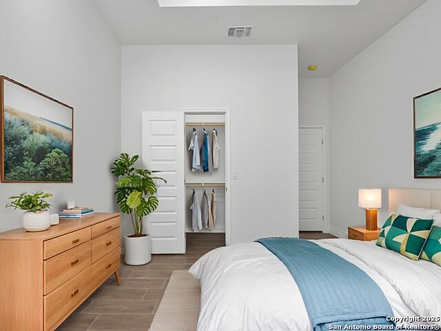 Image 23 of 44 For 23031 Fawn Trail Dr