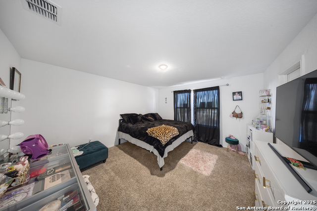 Image 22 of 27 For 727 Corbin Bend