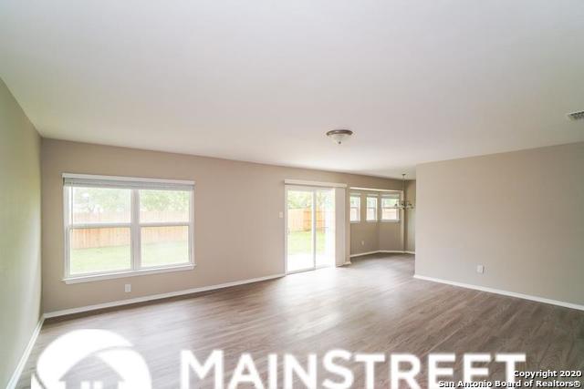 Image 3 of 15 For 4902 Buckwheat St