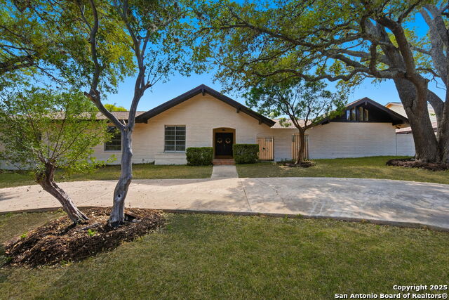 Details for 210 Sheffield, Castle Hills, TX 78213