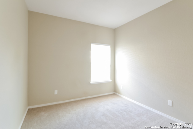 Image 11 of 15 For 9138 Vondel Park