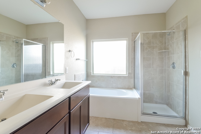 Image 9 of 15 For 9138 Vondel Park