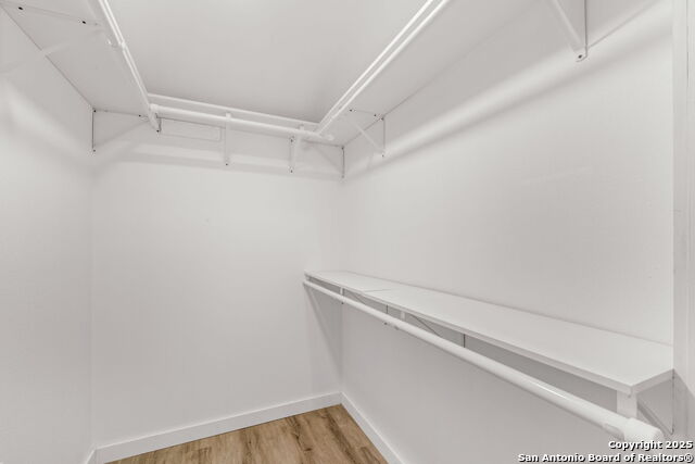 Image 11 of 17 For 326 Helena  