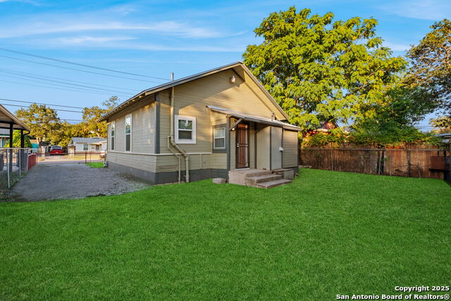 Image 17 of 17 For 326 Helena  