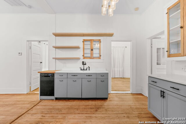 Image 7 of 17 For 326 Helena  