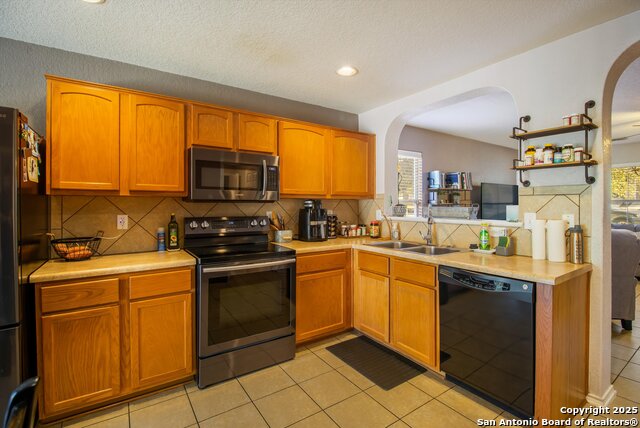 Image 8 of 25 For 7311 Apastron Haze