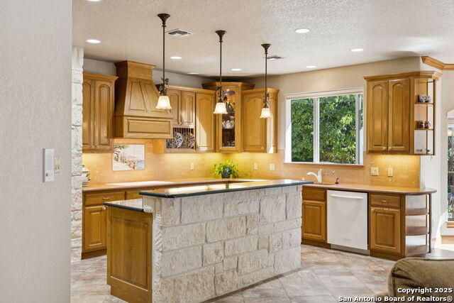 Image 20 of 48 For 85 Rio Colorado