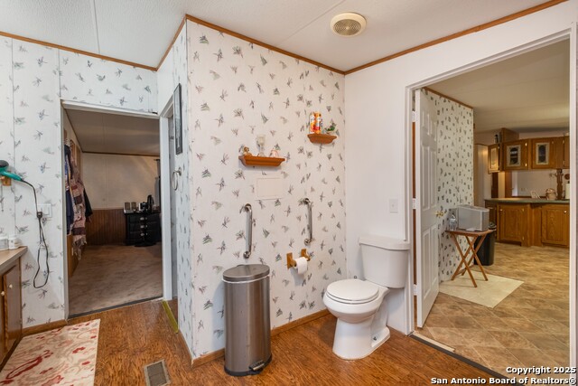 Image 18 of 50 For 23928 Wilted Oak