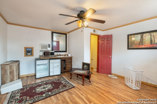 Image 32 of 50 For 23928 Wilted Oak