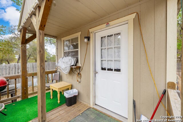 Image 36 of 50 For 23928 Wilted Oak