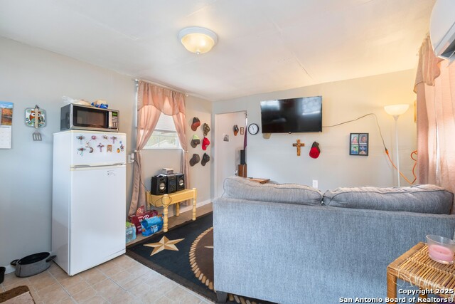 Image 38 of 50 For 23928 Wilted Oak