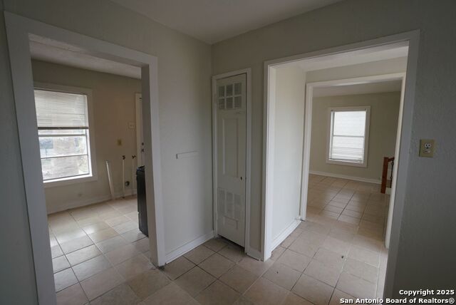 Image 16 of 25 For 424 Natalen  