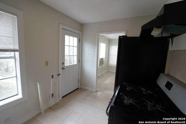 Image 7 of 25 For 424 Natalen  