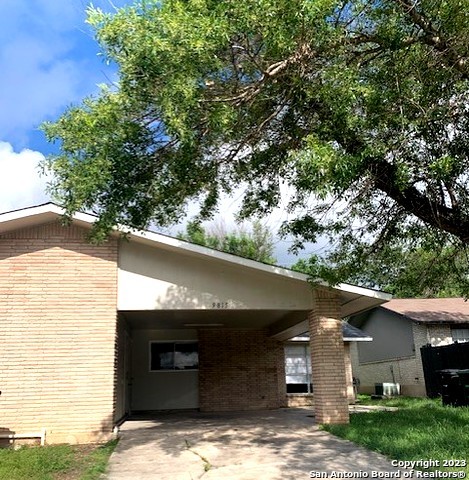 Details for 9815 Conbes Dr, San Antonio, TX 78216