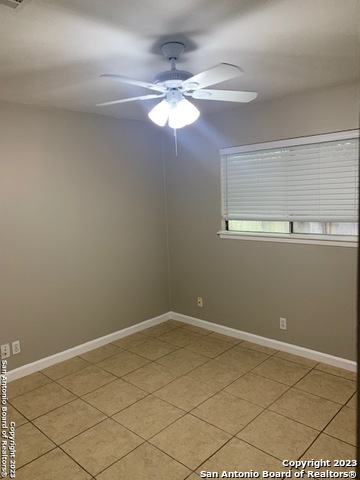 Image 6 of 8 For 9815 Conbes Dr