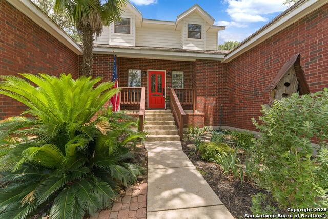 Listing photo id 2 for 8735 Paseo Oaks