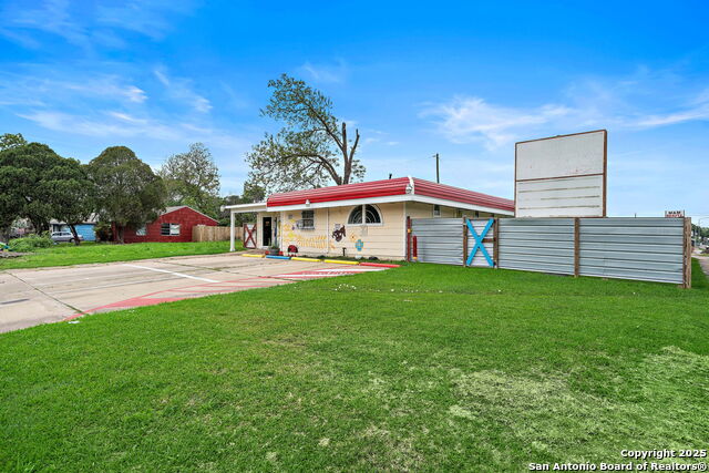 Details for 5639 Overdale, Houston, TX 77033