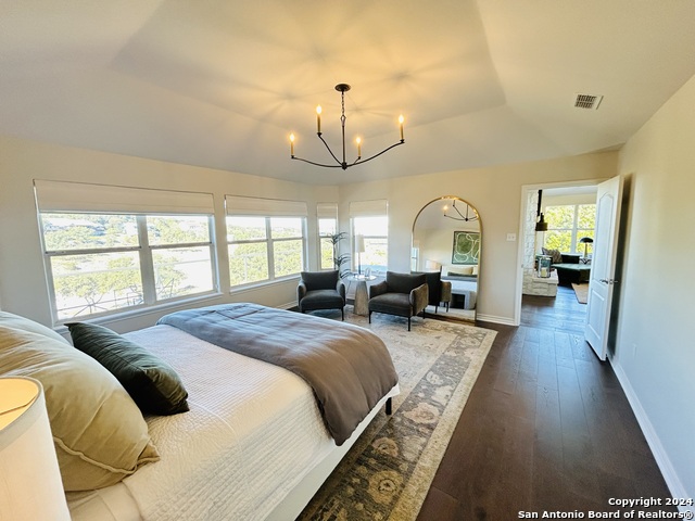 Image 14 of 47 For 321 Village View