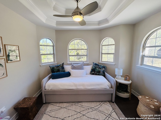 Image 15 of 47 For 321 Village View