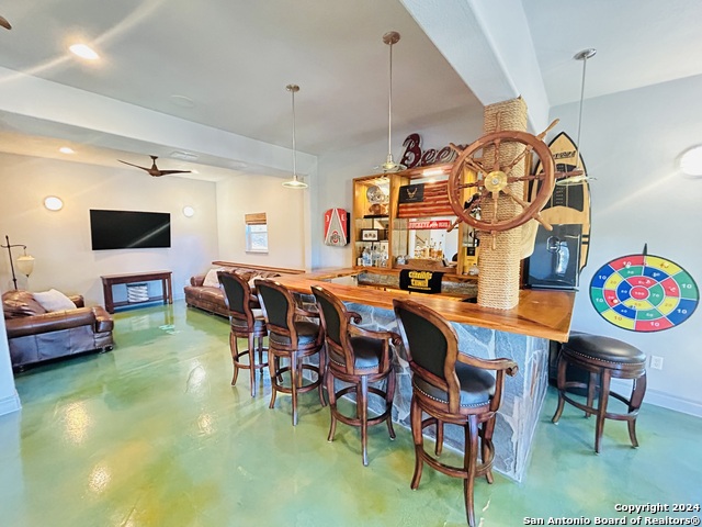 Image 30 of 47 For 321 Village View