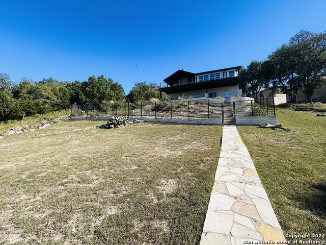 Image 38 of 47 For 321 Village View