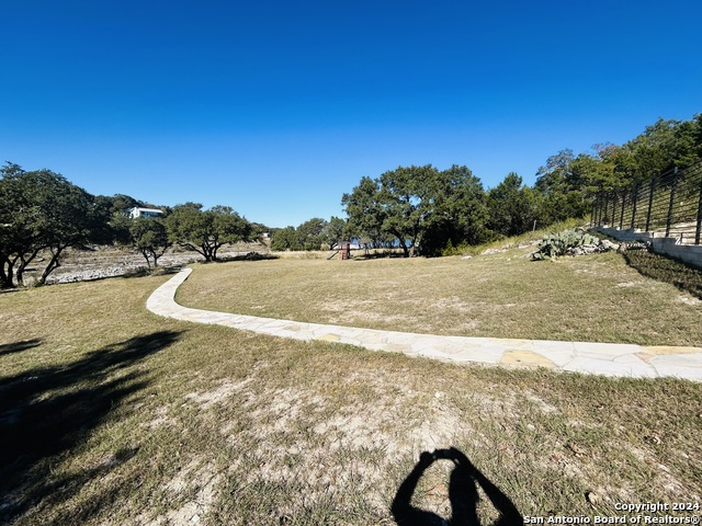 Image 39 of 47 For 321 Village View