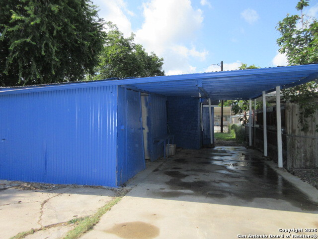 Image 14 of 17 For 1403 Brunswick