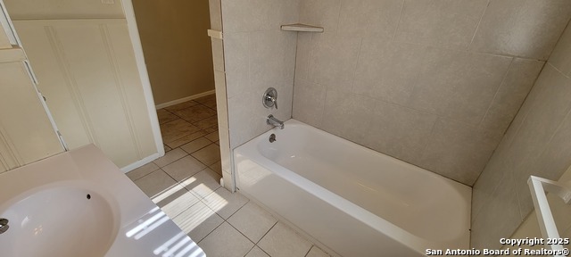 Image 10 of 23 For 378 Covina  