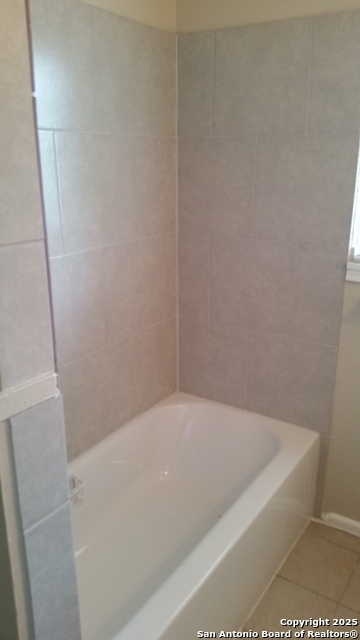 Image 11 of 23 For 378 Covina  