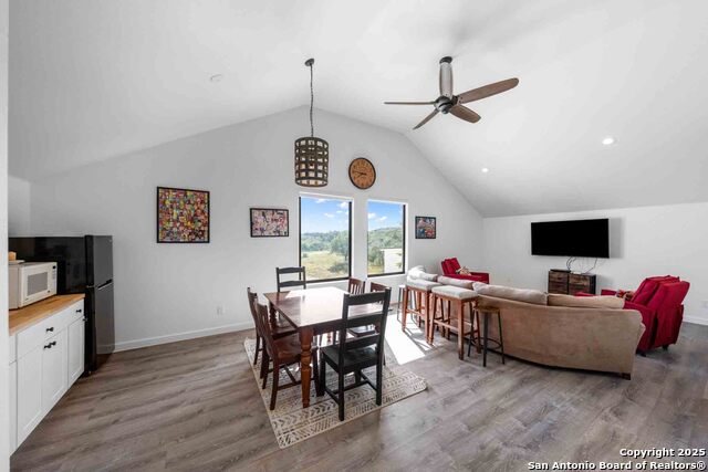 Image 31 of 50 For 147 Gray Wolf